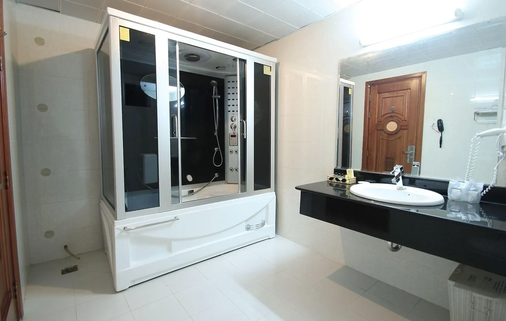 Le Duy Hotel Ho Chi Minh City 3*,  Vietnam